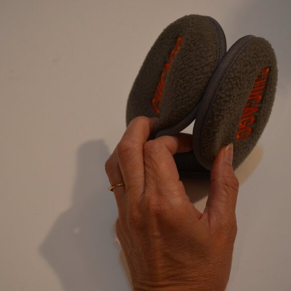 CHICAGO Ear Muffs (instead of Hat) Padded Fleece on Wire Length approx. 13.5' - Picture 6 of 6